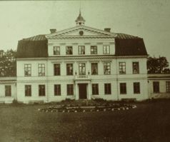 92. Stensnäs slott, fasaden.